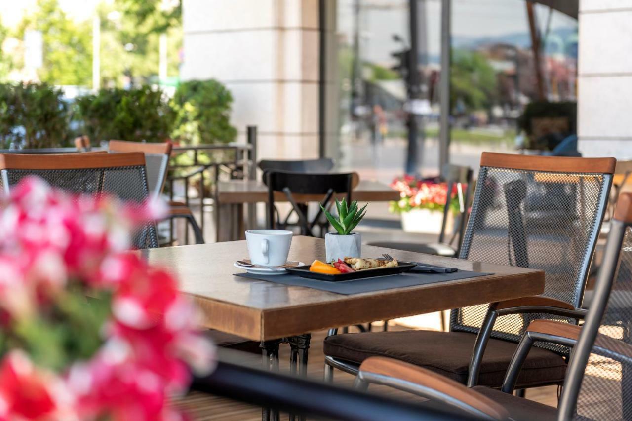 Maxim Boutique Hotel Sofia Exteriör bild